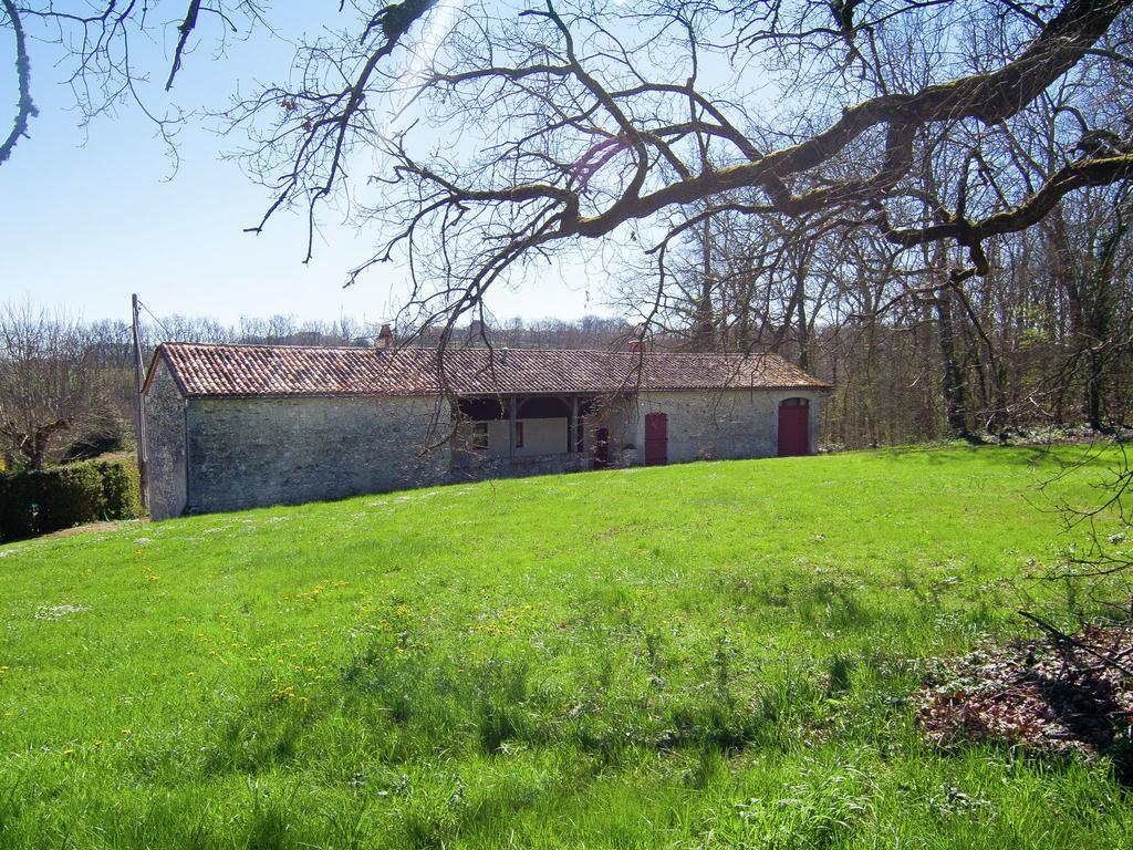 Villa Warm Mansion With Swimming Pool In Sigoul S Pomport Exterior foto